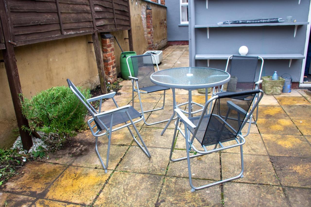 Holiday home Royale View House- Free Parking, Wifi, Perfect For Contractors And Northampton